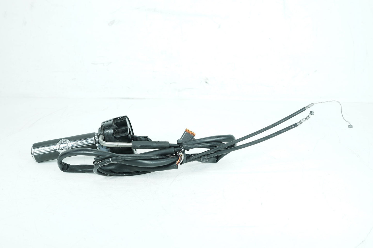 1999 - 2006 Harley-Davidson Softail Standard Right Engine Start Kill Switches Controls 71589-96B
