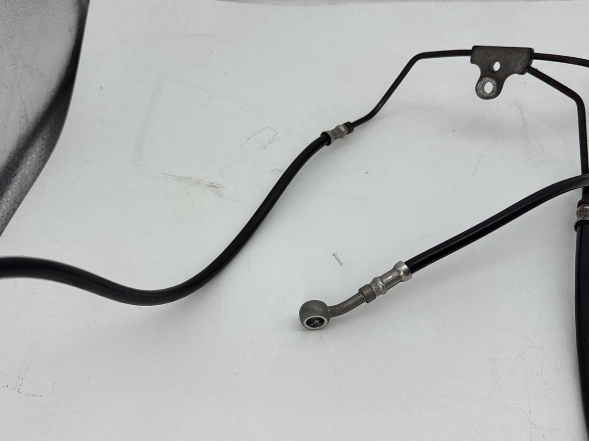 2008 Harley Road King Touring FLHR OEM Front Brake Hose Line Pipe ABS