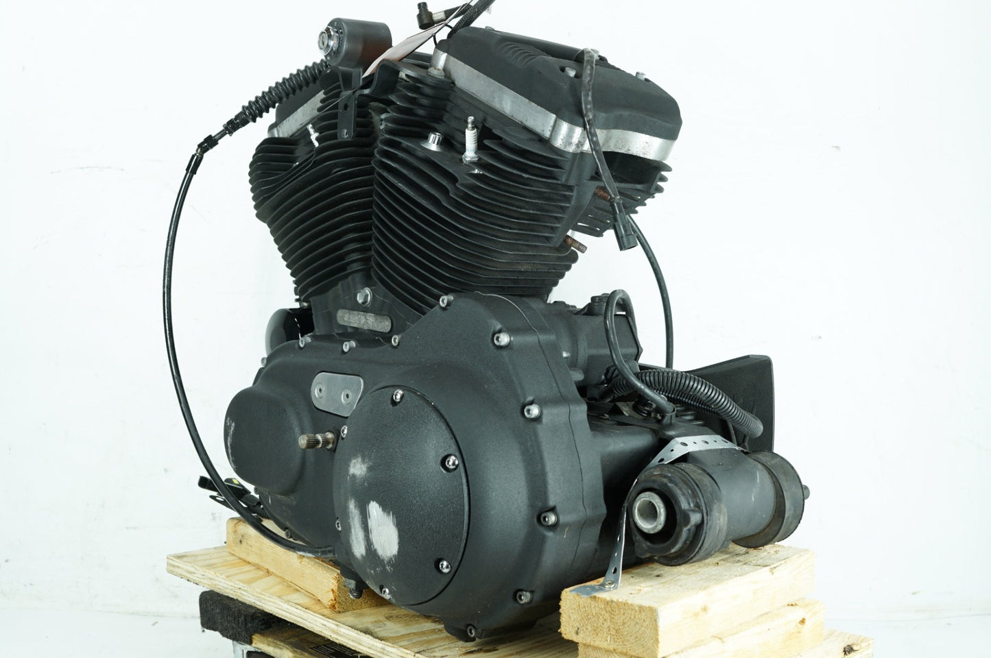 2004 - 2022 Harley-Davidson Sportster Iron 883 EFI 883 Engine Motor Transmission 19519-16