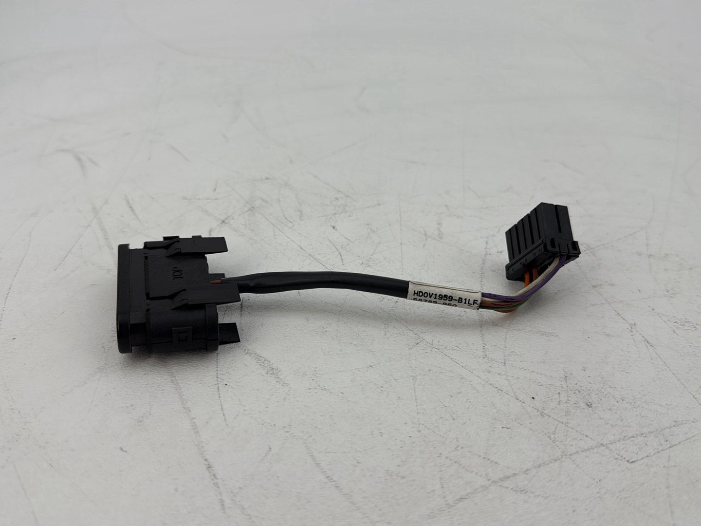 2007 - 2016 Harley-Davidson Touring Electra Glide Ultra Dash Indicator Lamp Wire Plug 68789-96A 68789-96A