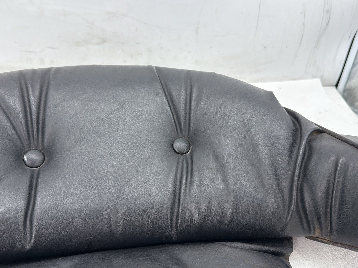1996 Harley Electra Glide Touring FLHT OEM Rear Passenger Backrest Cushion Pad