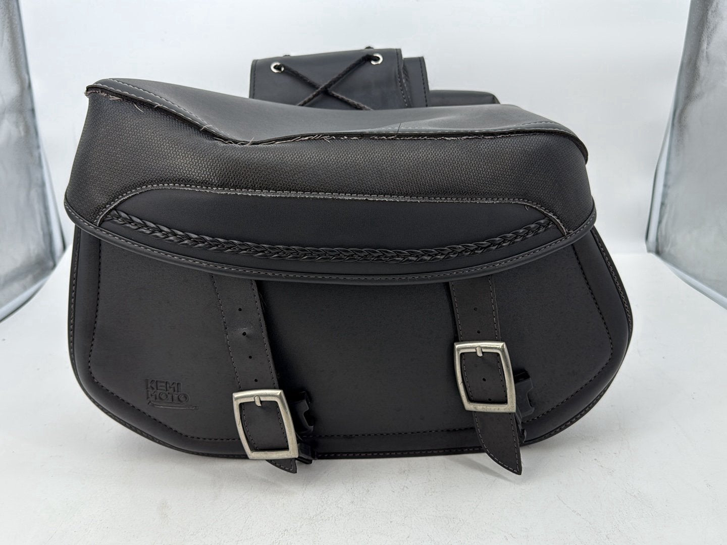 2004 - 2013 Harley-Davidson Sportster 883 Custom Rear Left Right Saddlebags Luggage Leather KEMI-MOTO