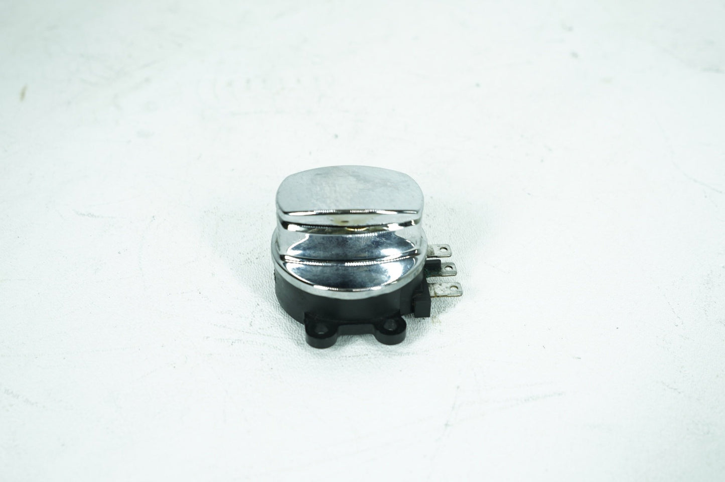 2007 - 2011 Harley-Davidson Softail Night Train Ignition Switch Cylinder Barrel Lockset NOKey 71313-96A
