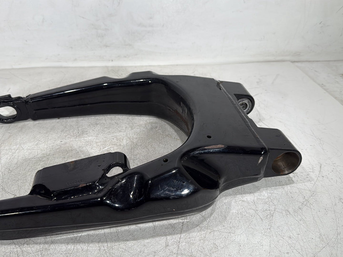 2013 Harley Electra Glide Touring CVO Screamin Eagle OEM Rear Fork Swingarm Swing Arm