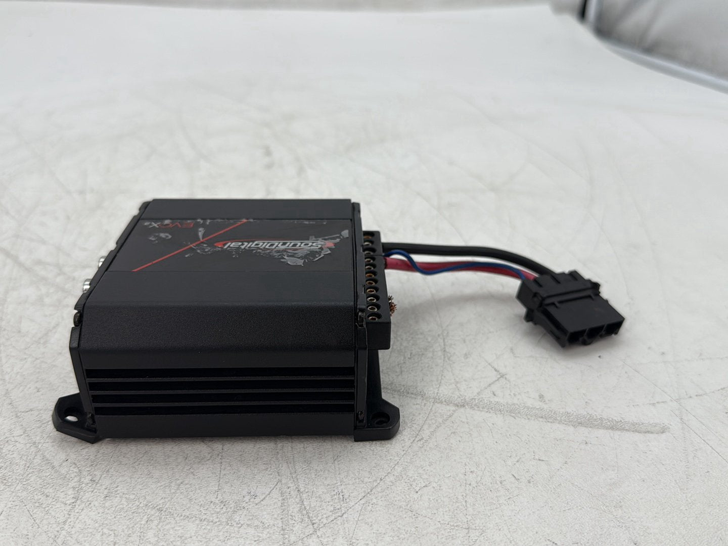 2010 Harley Street Glide Touring FLHX OEM Radio Stereo Audio Sound Amplifier Amp