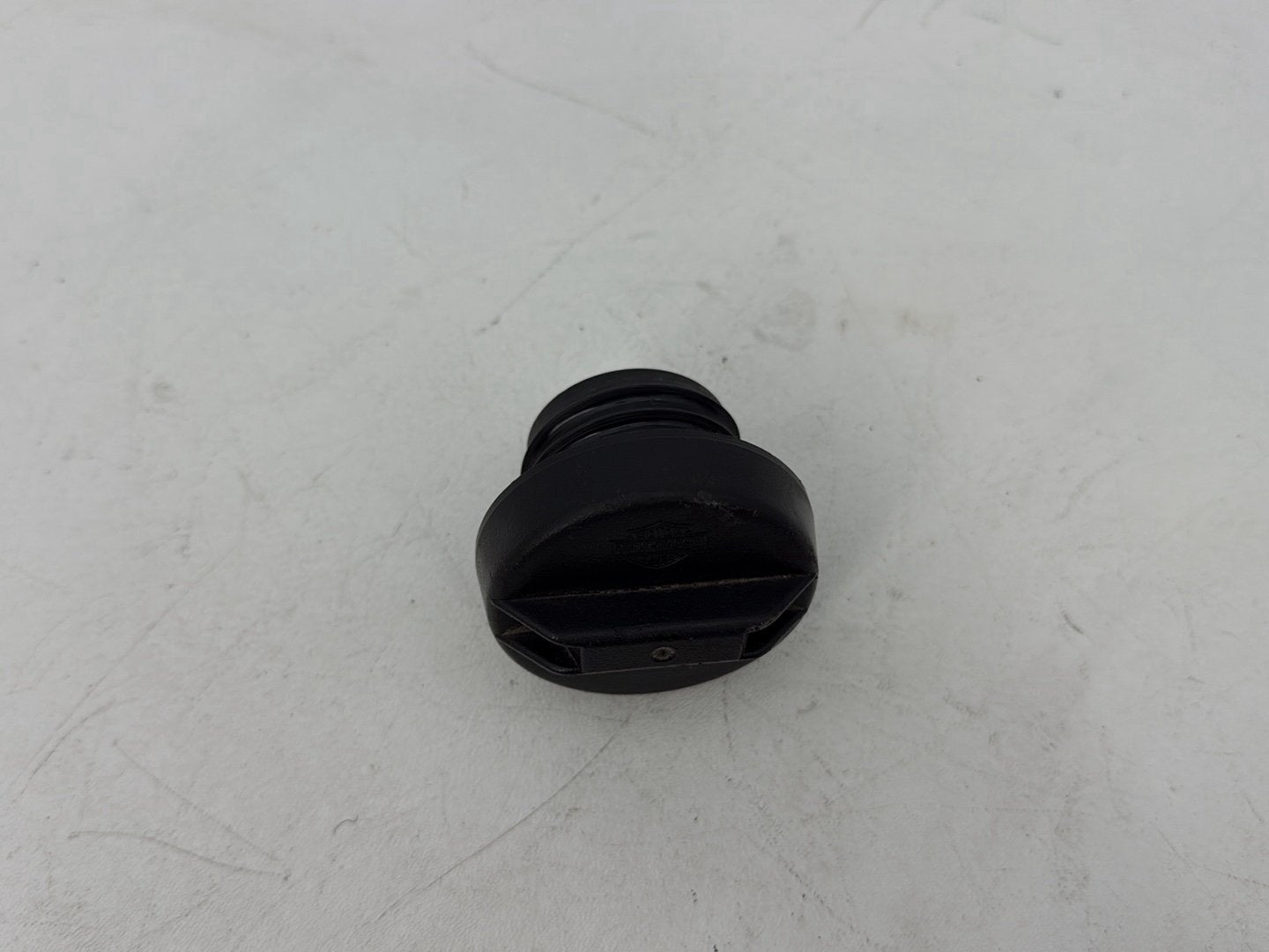 2007 - 2011 Harley-Davidson Touring Electra Glide Ultra Fuel Gas Tank Cap Bushing Hub 61274-92