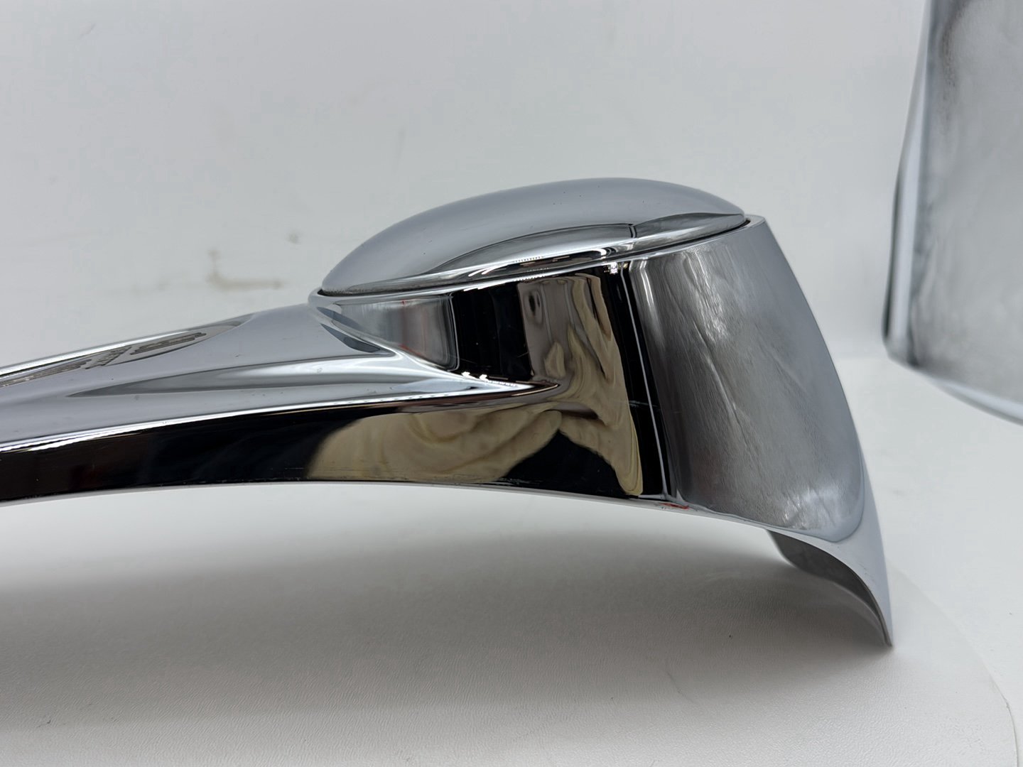 2007 - 2011 Harley-Davidson Touring Street Glide Fuel Gas Tank Dash Console NOKey 69214-08
