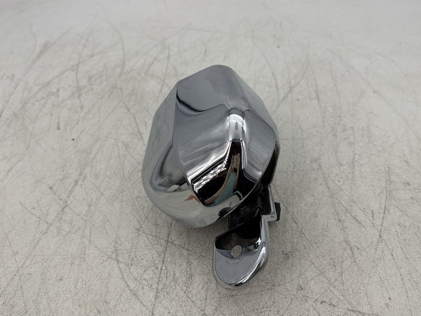 2015 Harley Road Glide Touring FLTRXS OEM Horn Signal Klaxon Chrome Cover
