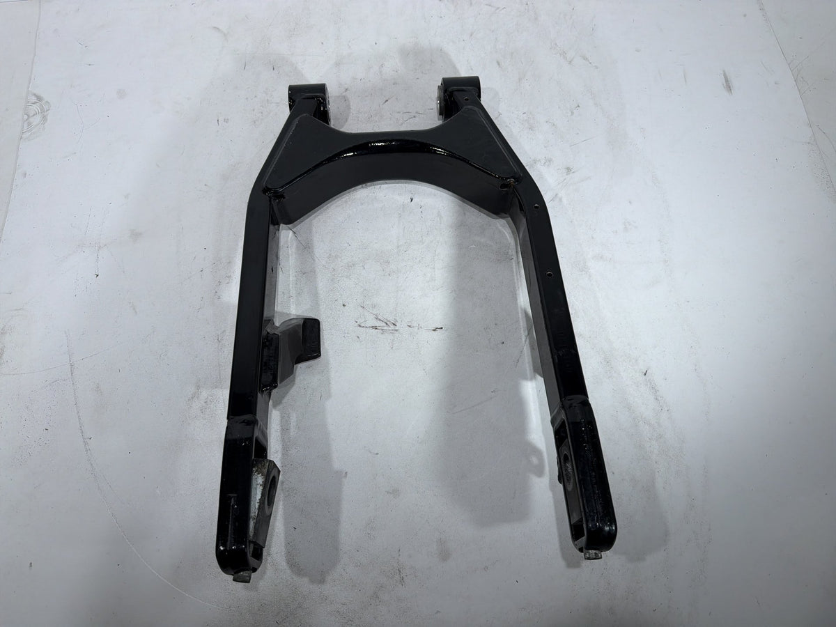 2012 Harley Dyna Fat Bob FXDF 103 OEM Rear Fork Swingarm Swing Arm