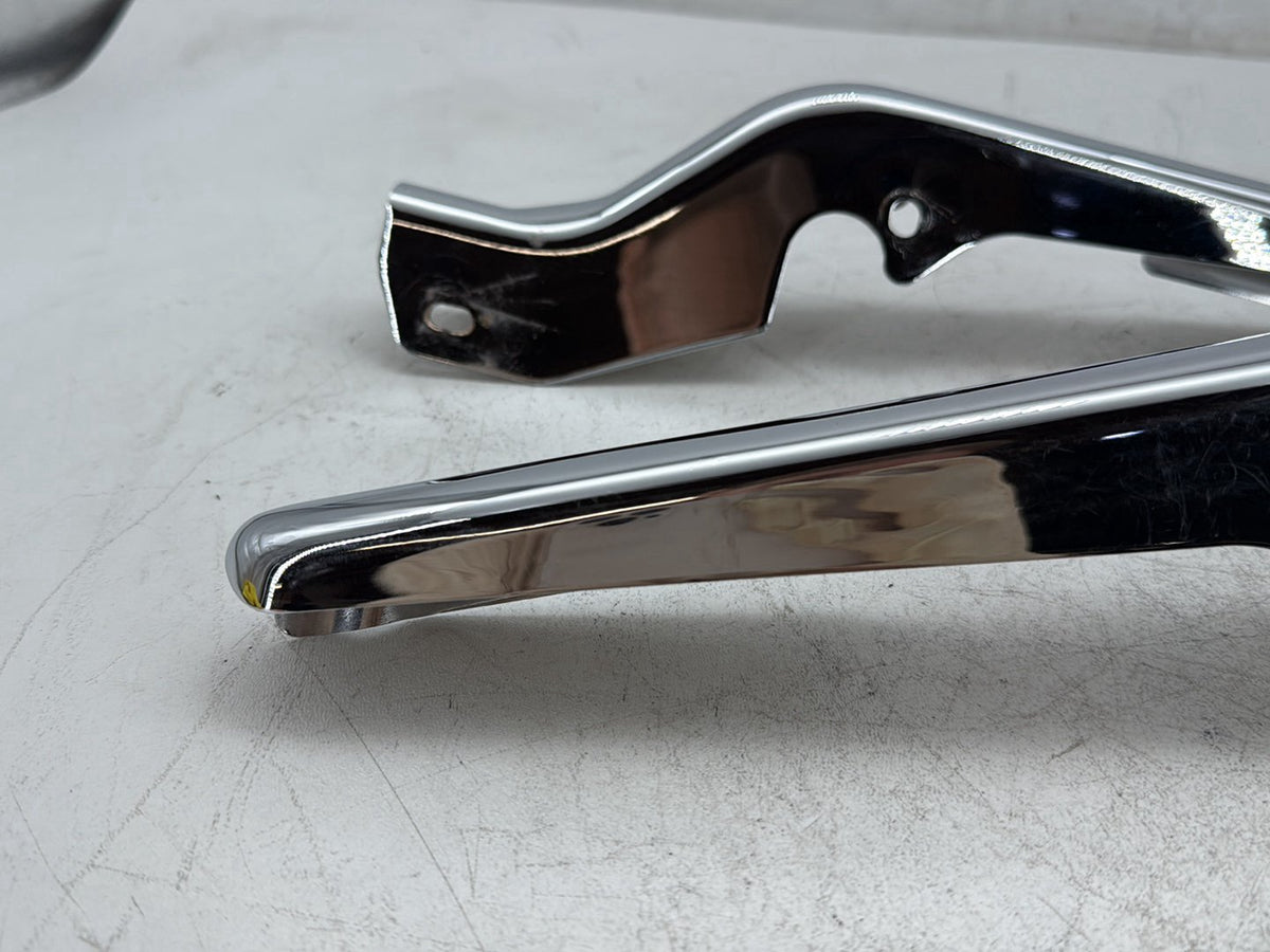 2007 Harley Road King Touring FLHR OEM Rear Left Right Fender Struts Bracket