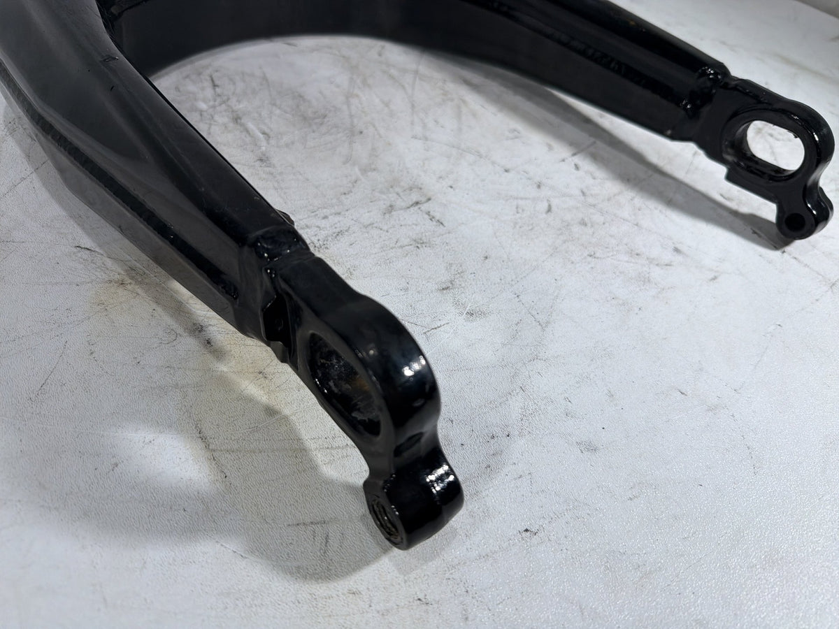 2012 Harley Street Glide Touring FLHX OEM Rear Fork Swingarm Swing Arm