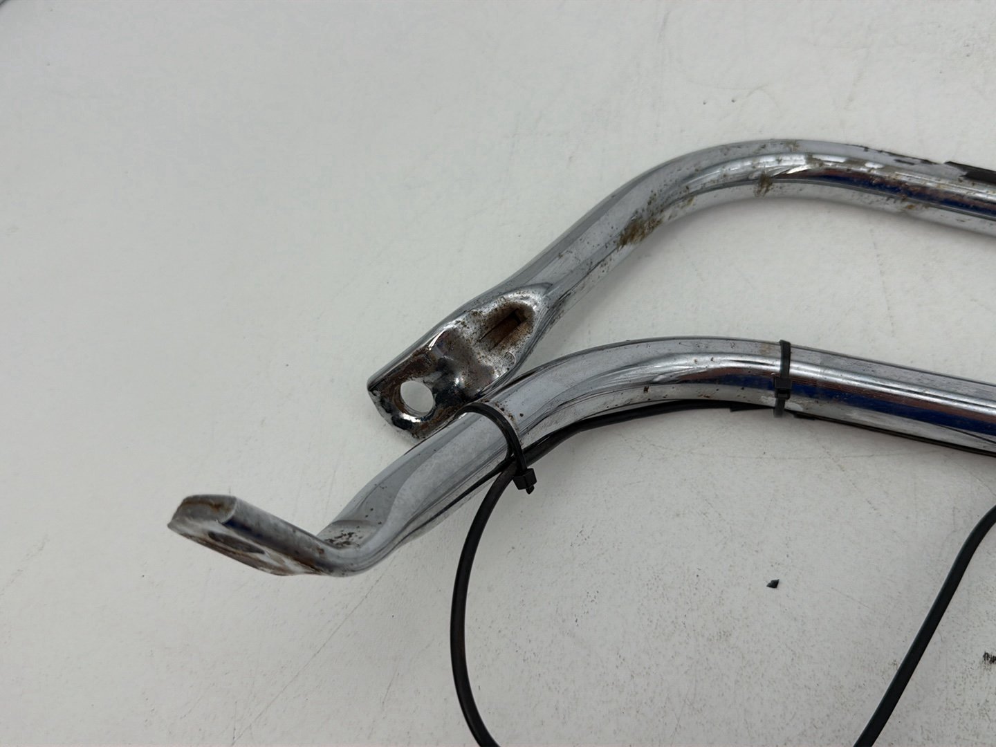 2007 - 2012 Harley-Davidson Touring Street Glide Rear Left Right Saddlebag Guard Rails Bar