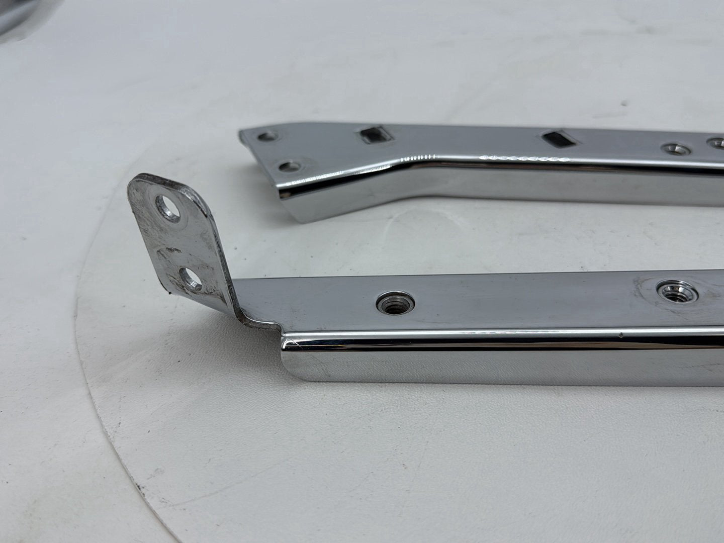 2007 Harley Street Glide Touring FLHX OEM Left Right Saddlebag Fender Struts Brackets