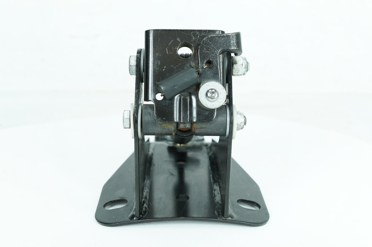 2010 Harley-Davidson Touring Electra Ultra Backrest Lift Mount 52482-01A