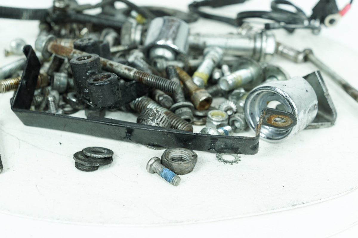 2008 Harley-Davidson Sportster XL1200 C - Hardware Bolts Nuts & Brackets