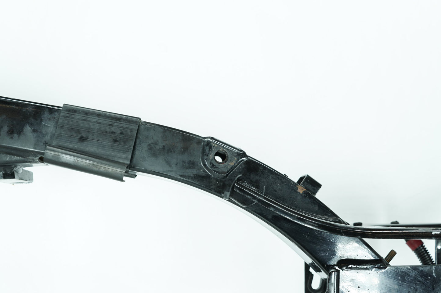 1999 - 2006 Harley-Davidson Dyna Wide Glide Body Main Frame Chassis SLVG  	47427-99A