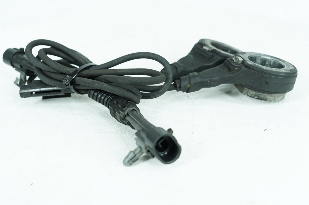 2013 Harley Touring FLHX Street Glide OEM Front & Rear Wheel ABS Speed Sensors