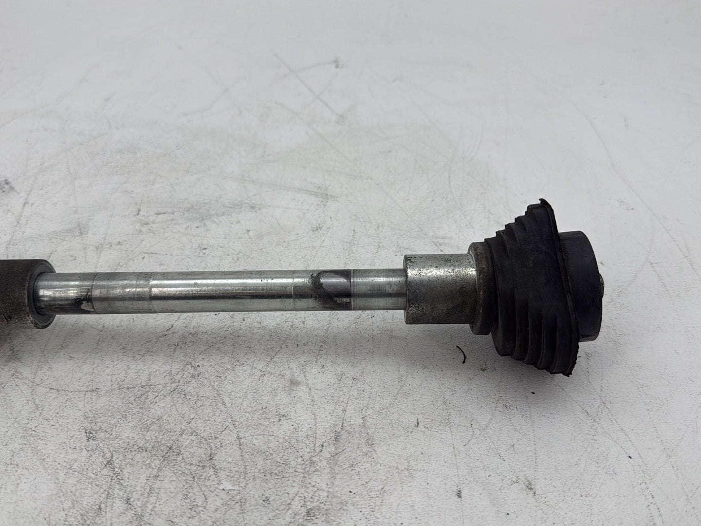 2018 Harley Electra Glide Touring Ultra FLHTCU OEM Rear Fork Swingarm Pivot Bolt Shaft
