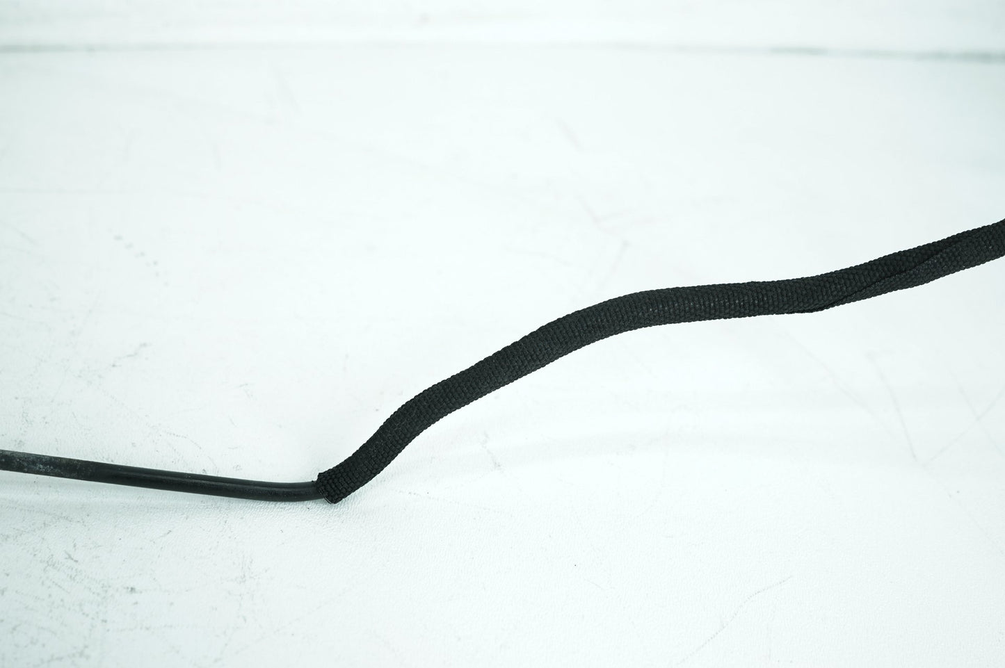 1999 - 2006 Harley-Davidson Dyna Street Bob Rear Brake Hose Line Pipe 40956-00A