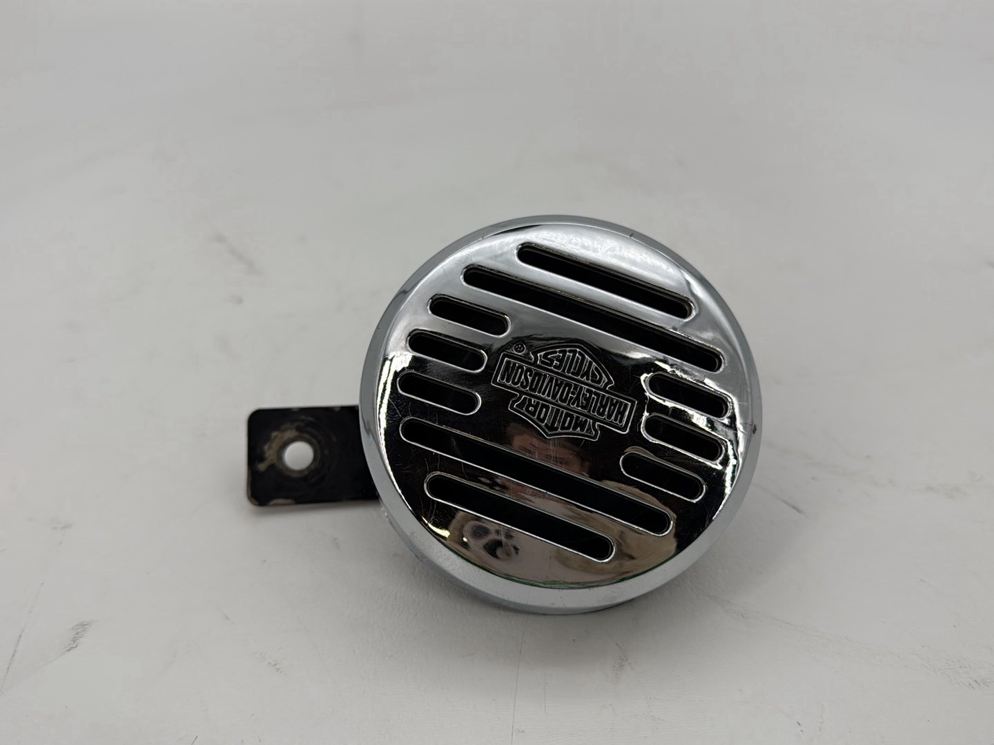 1993 Harley Sportster XLH883H Hugger 883 OEM Horn Signal Klaxon Chrome Cover