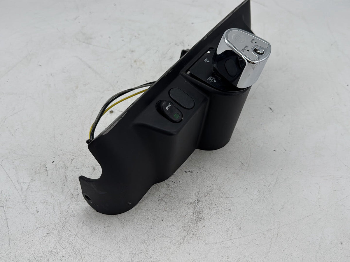 06 Harley Street Glide Touring FLHXI OEM Dash Ignition Cap Switch Lockset NO Key