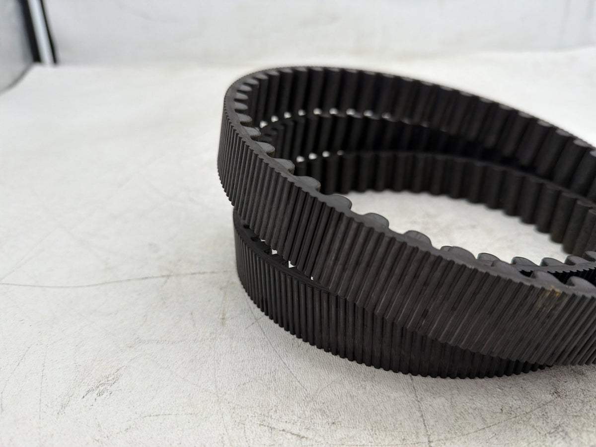 2004 Harley Heritage Softail Classic OEM Rear Drive Belt 40307-00B 135T 1-1/8"
