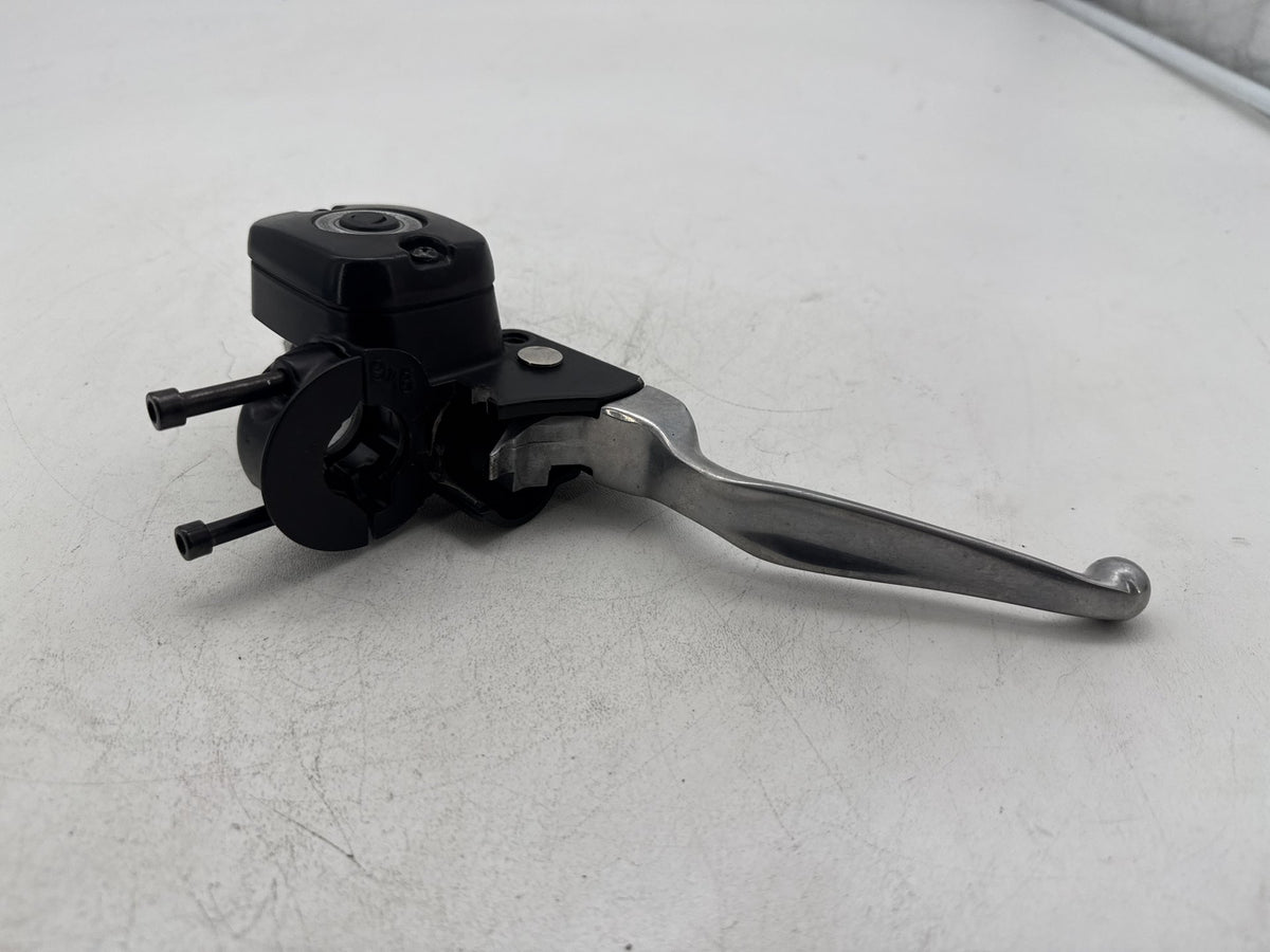 2014 Harley Softail Slim FLS OEM Front Right Brake Lever Master Cylinder