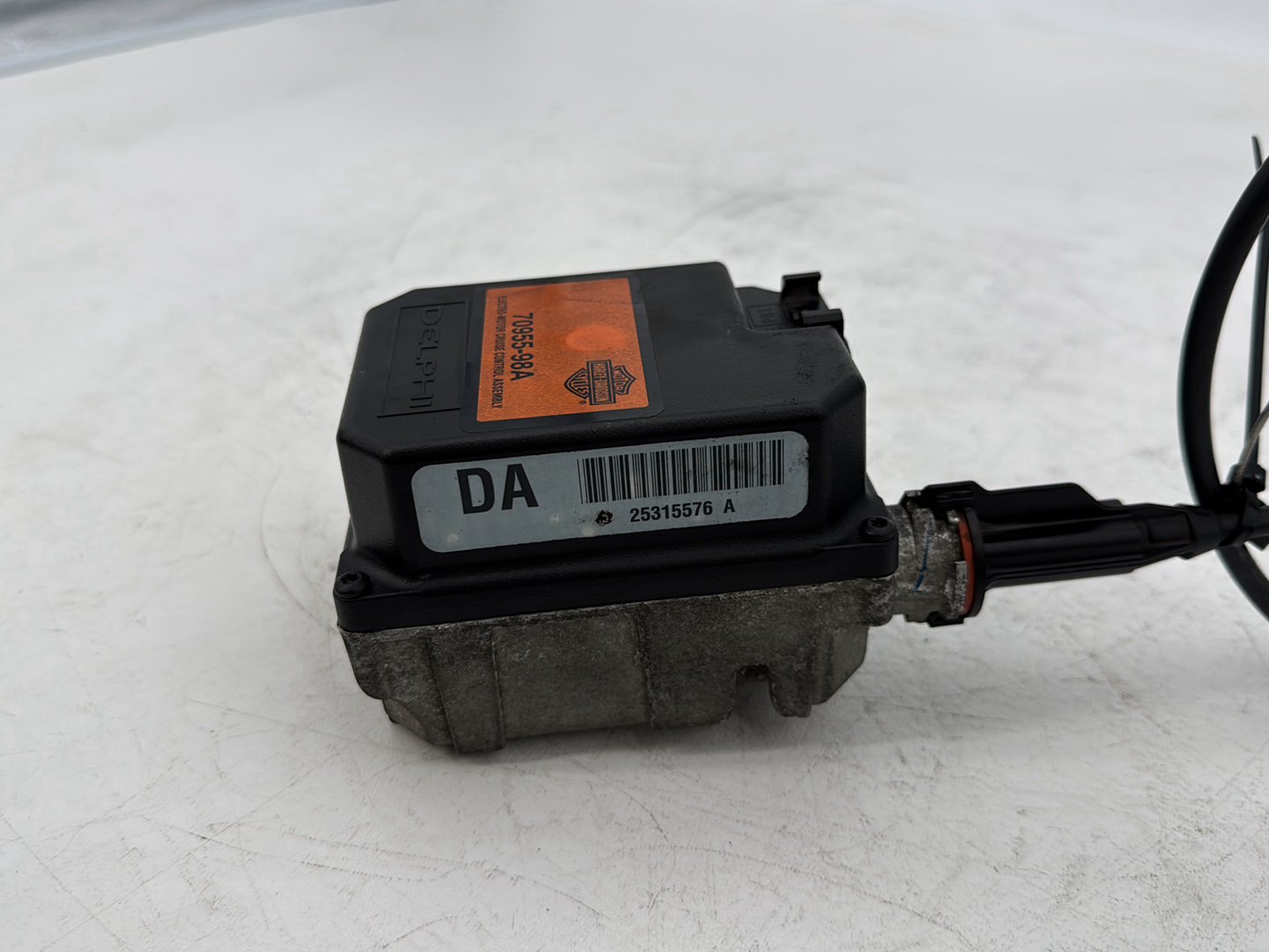 1999 - 2006 Harley-Davidson Touring Electra Glide Classic Cruise Control Actuator 70955-98A 70955-98A