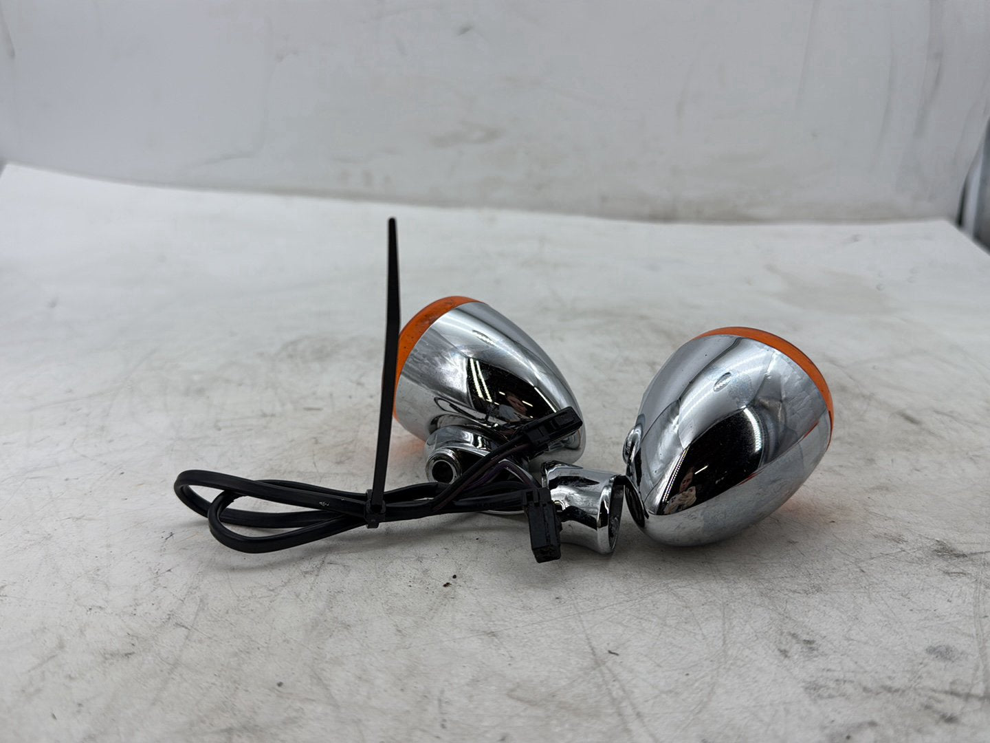 2012 Harley Dyna FXDF Fat Bob OEM Rear Left & Right Turn Signals