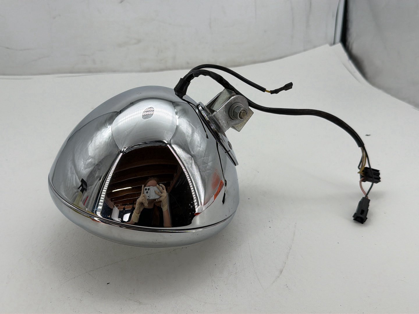 2011 Harley Heritage Softail Classic OEM Headlight Headlamp Head Light Halogen