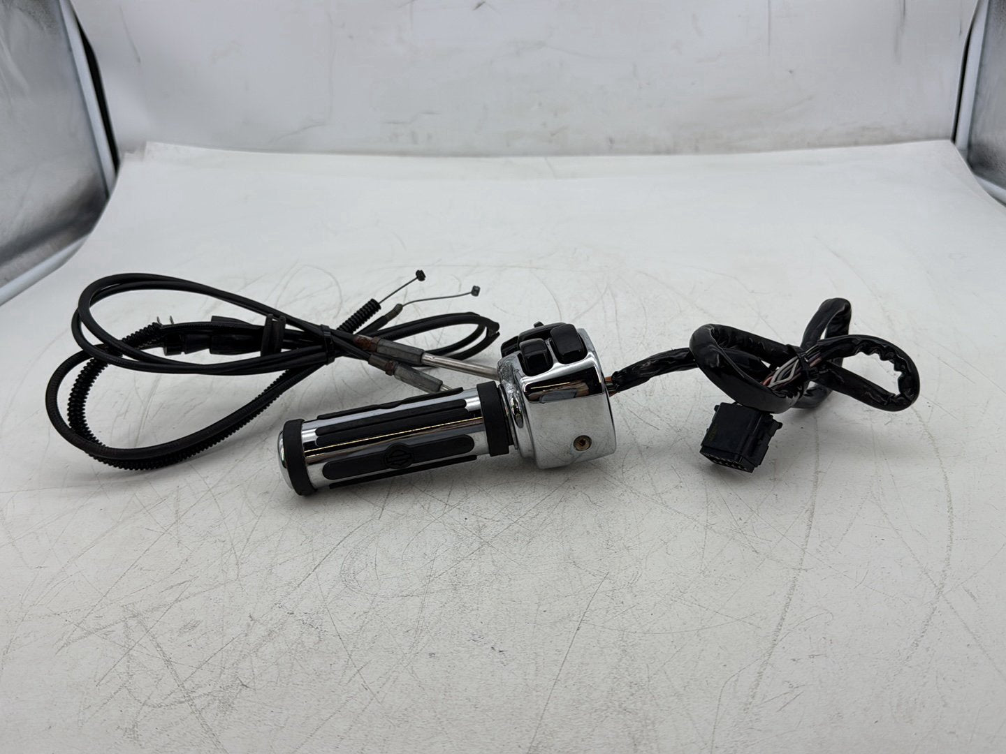 2000 Harley Touring Electra Ultra OEM Right Engine Start Kill Switches Controls