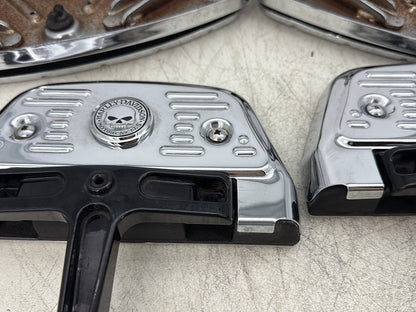 2007 Harley Touring FLHTC Electra Glide Classic OEM Left Right Driver & Pass Floorboard Foot Rest
