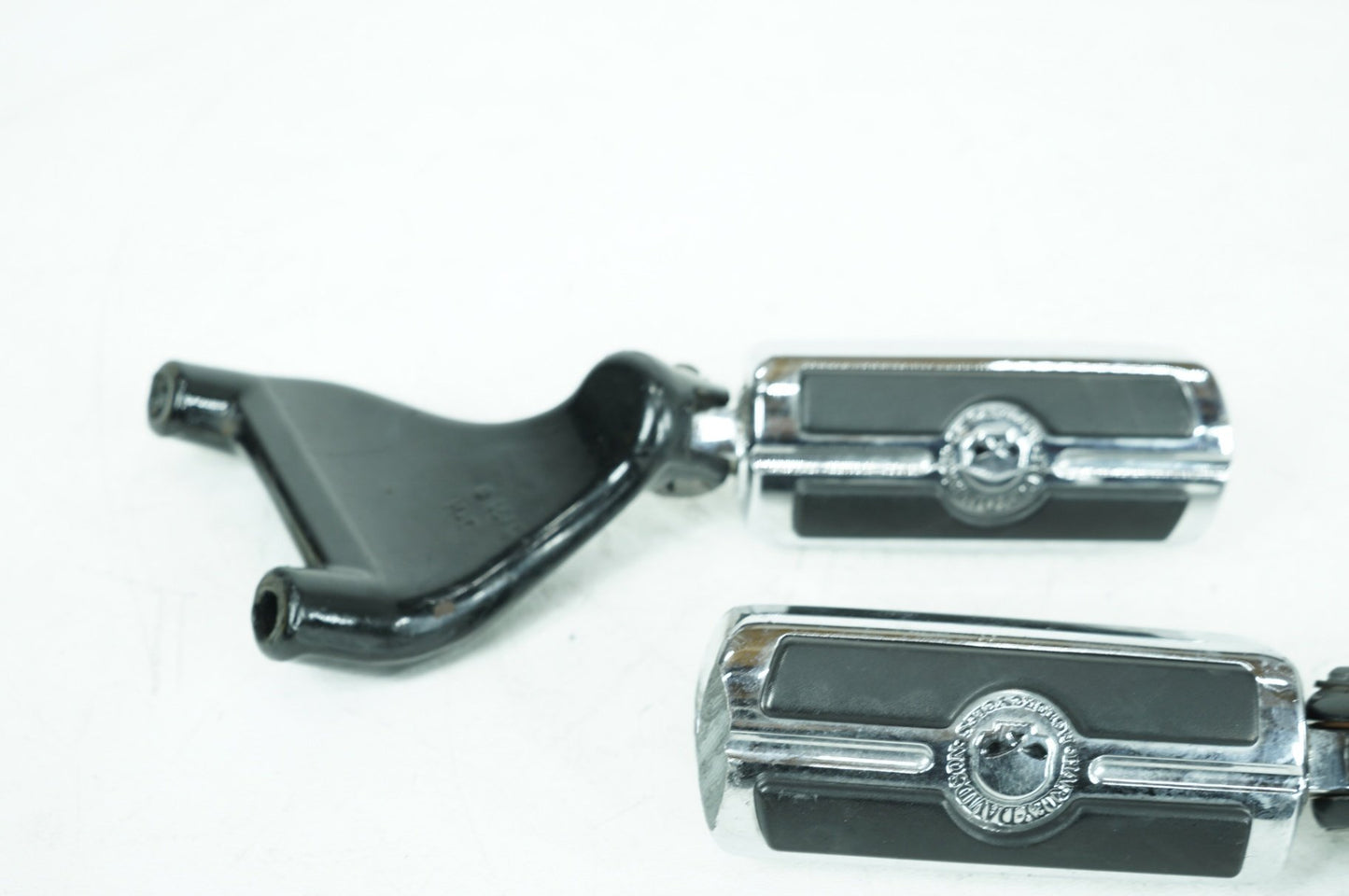 2004 - 2013 Harley-Davidson Sportster Custom Passenger Left & Right Foot Pegs 49314-04