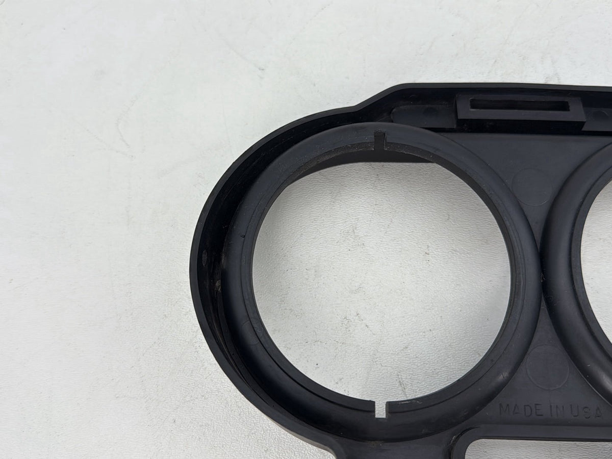 05 Harley Road Glide Touring FLTRI OEM Nacelle Speedo Tacho Bezel Trim 67923-98B