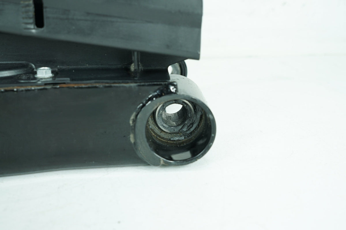2007 - 2011 Harley-Davidson Touring Street Glide Rear Fork Swingarm Swing Arm 47549-02A