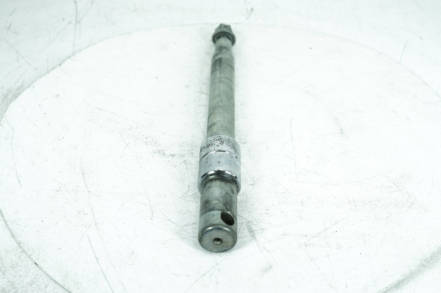 1999 - 2006 Harley-Davidson Touring Electra Glide Ultra Front Wheel Axle Bolt Shaft 43364-00