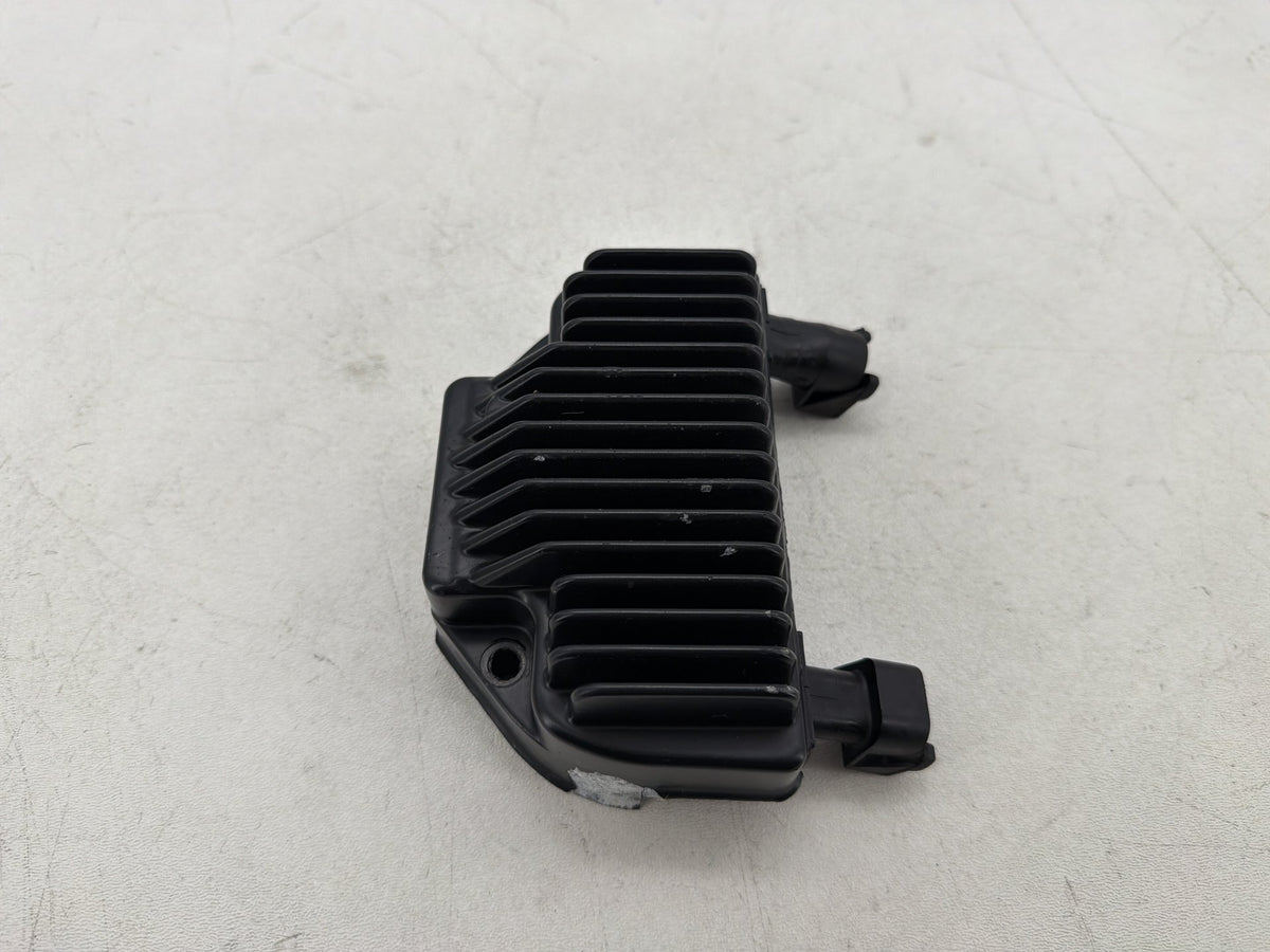 2016 Harley Dyna Fat Bob FXDF 103 OEM Voltage Regulator Rectifier