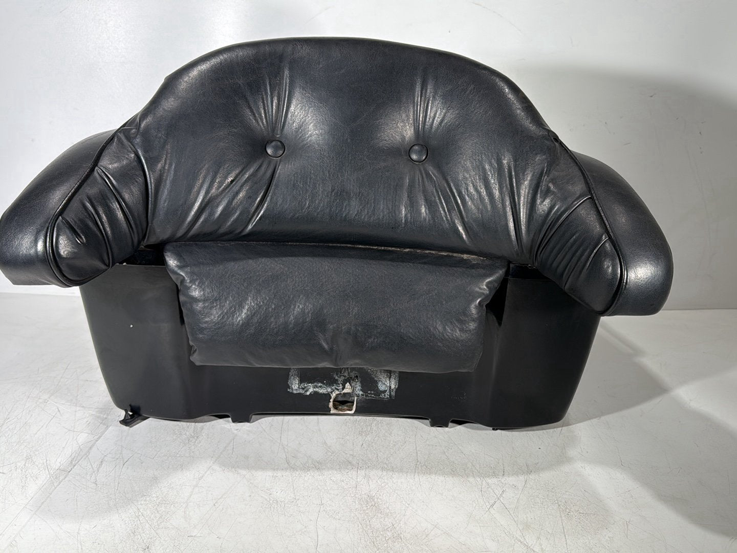 1999 - 2006 Harley-Davidson Touring Electra Glide Classic Pass Backrest Tour Pak Luggage NOKey 53140-00BDK
