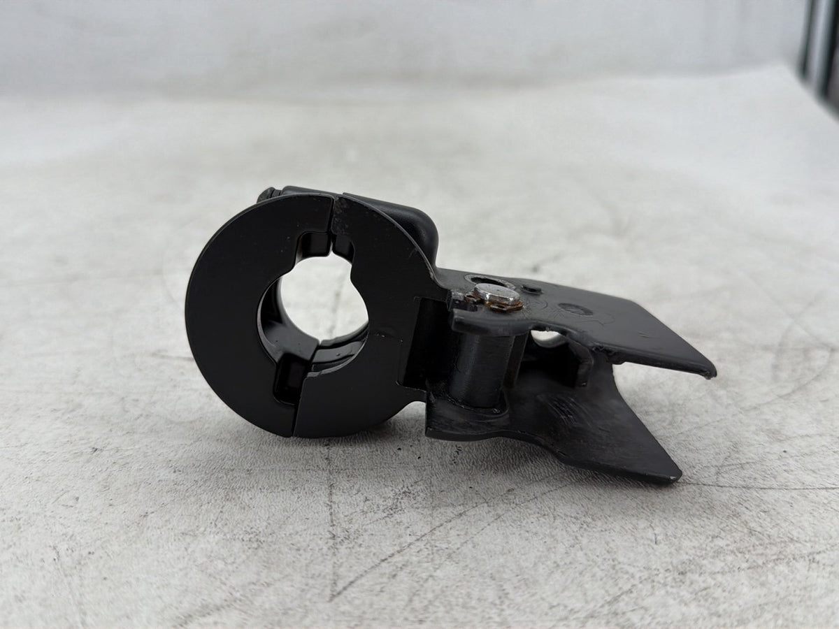 2009 Harley Road Glide Touring FLTR OEM Clutch Hand Lever Clutch Perch 38608-96