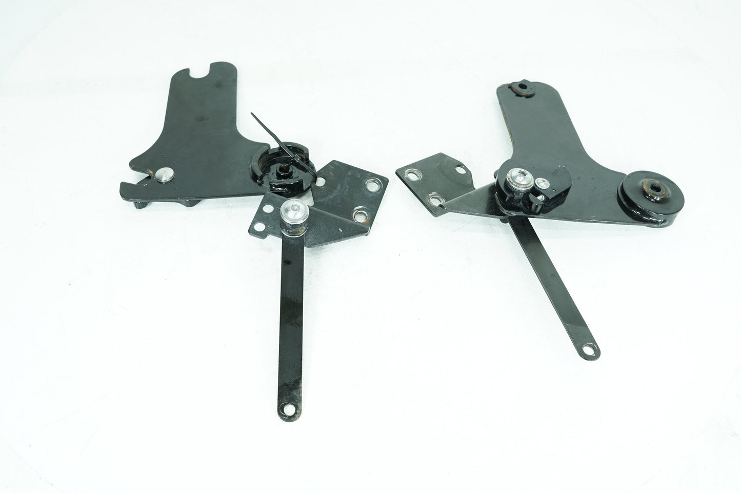 2007 - 2011 Harley-Davidson Touring Street Glide Left & Right Saddlebag Mount Brackets 53758-96C