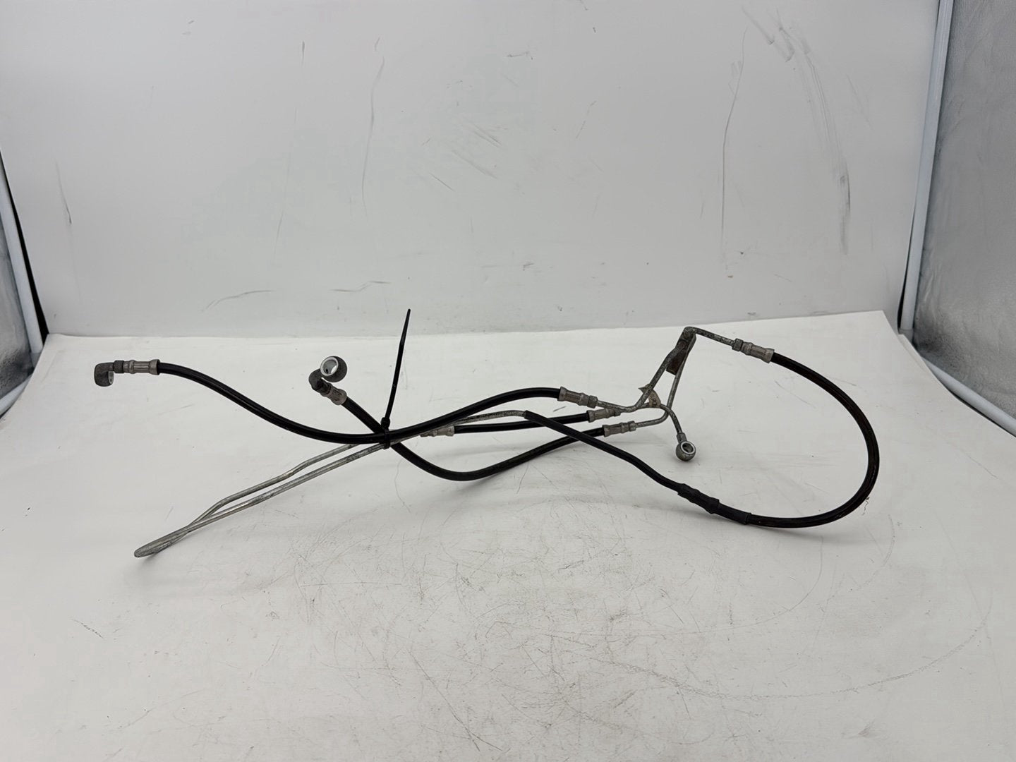 2008 Harley Touring FLHTCU Electra Glide Ultra OEM Front Brake Hose Line Pipe ABS