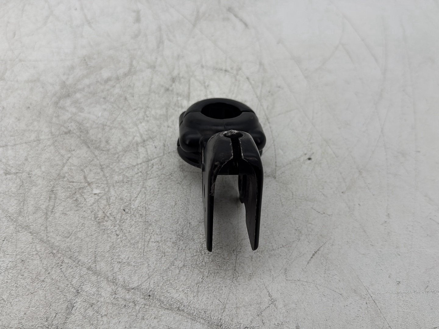 2013 Harley Electra Glide Touring Ultra FLHTCUI OEM Clutch Hand Lever Clutch Perch 38608-96