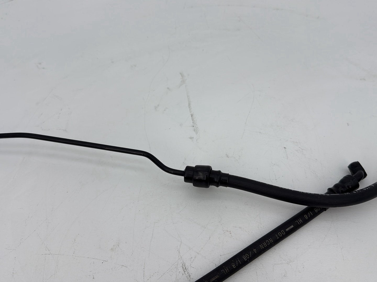 2009 Harley Sportster XL1200C 1200 Custom OEM Front Brake Hose Line Pipe