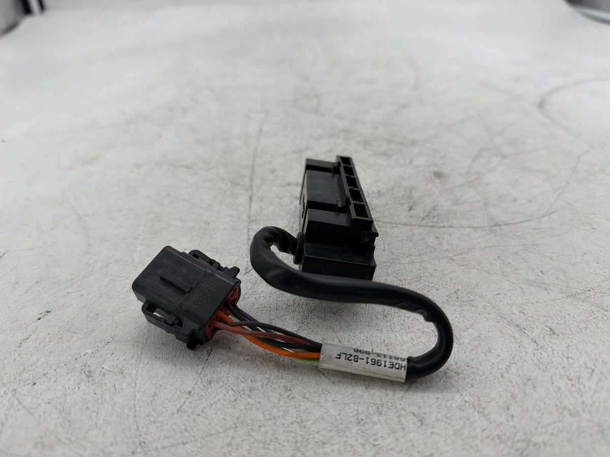 2010 Harley Road King Touring Police OEM Dash Indicator Lamp Wire Plug In
