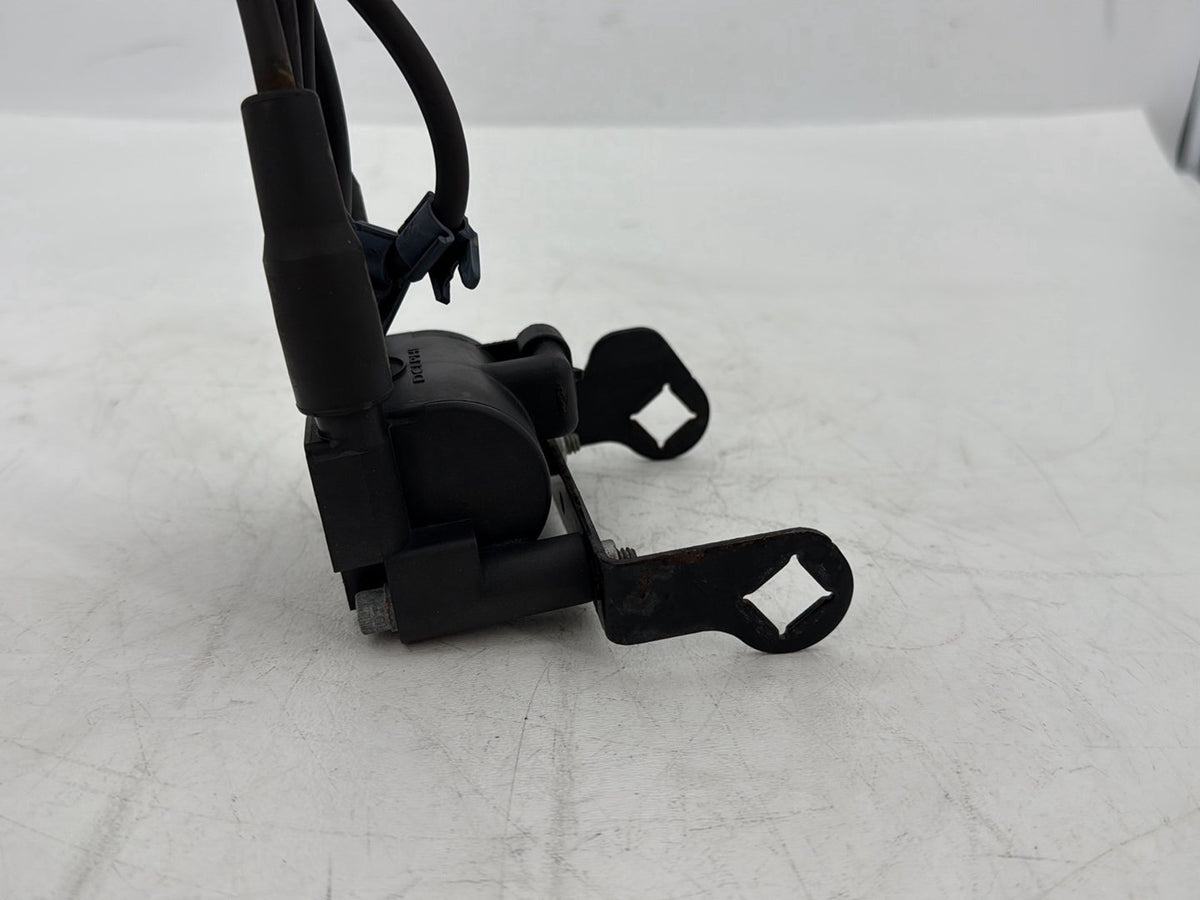 08 Harley Touring FLHTCU Electra Glide Ultra OEM Ignition Coil Spark Plugs Cable