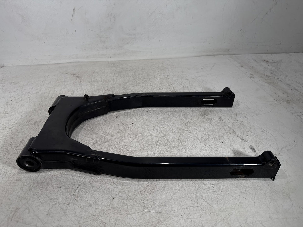 1995 Harley Electra Glide Touring FLHT OEM Rear Fork Swingarm Swing Arm