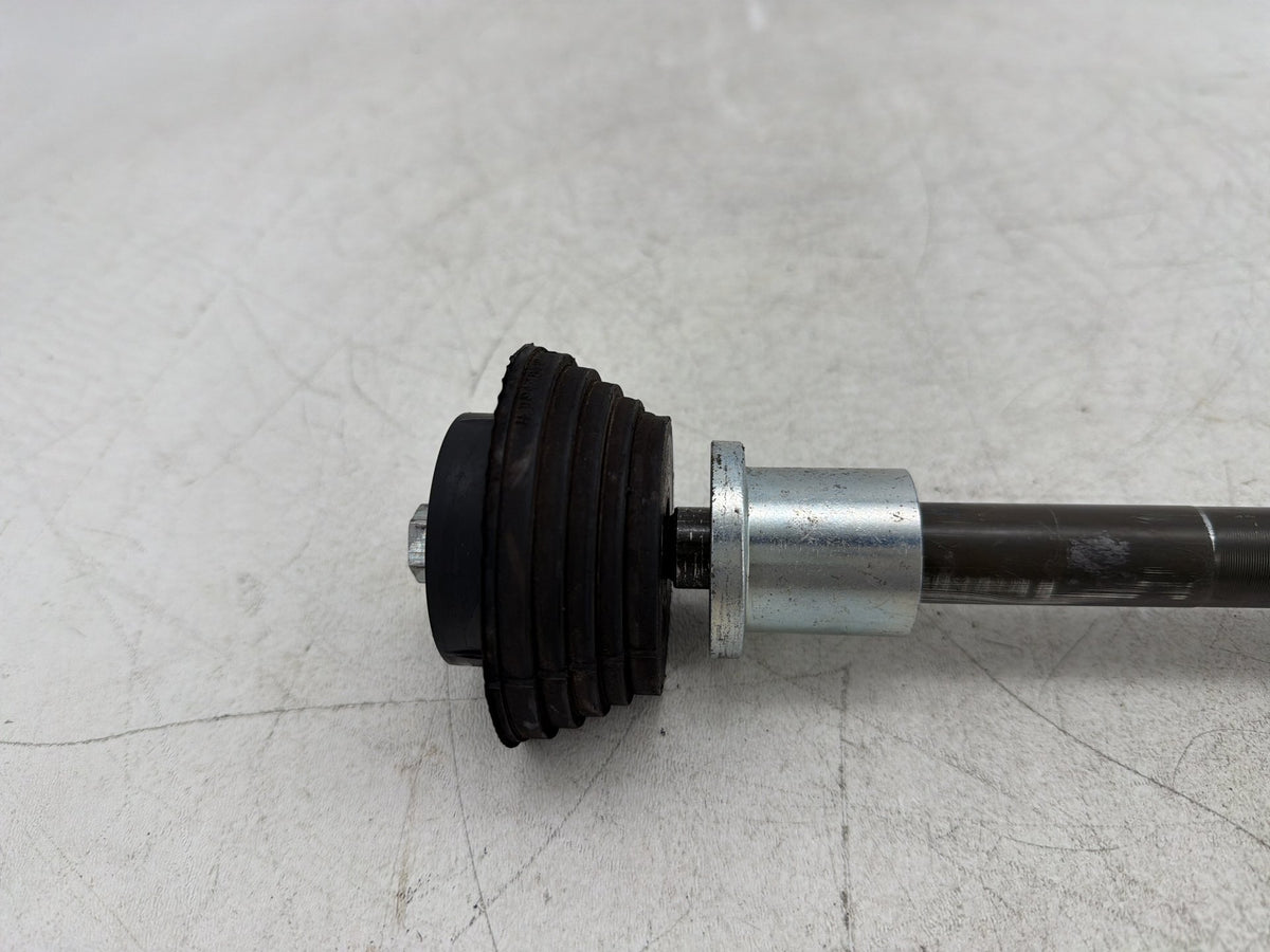 09 Harley Electra Touring CVO Screamin Eagle Rear Fork Swingarm Pivot Bolt Shaft