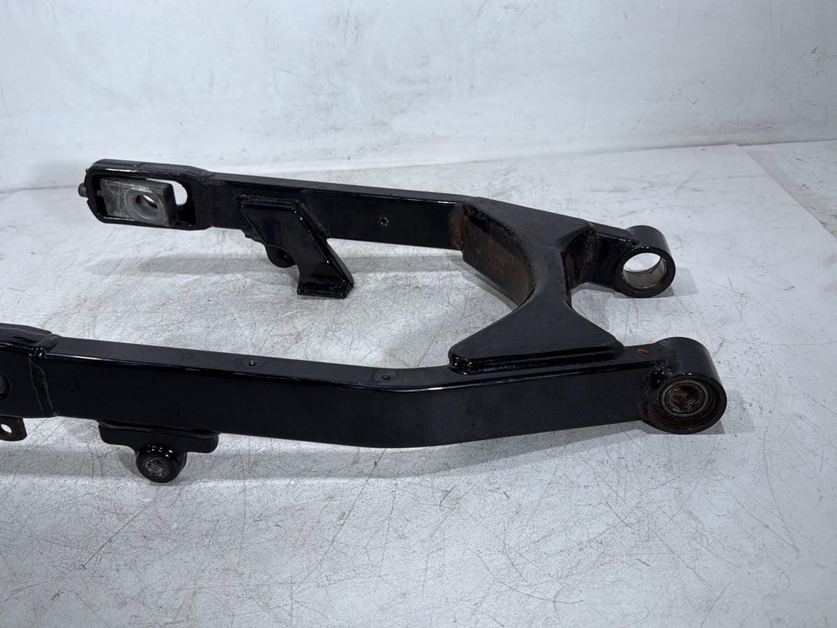 2007 Harley Dyna Street Bob FXDB OEM Rear Fork Swingarm Swing Arm