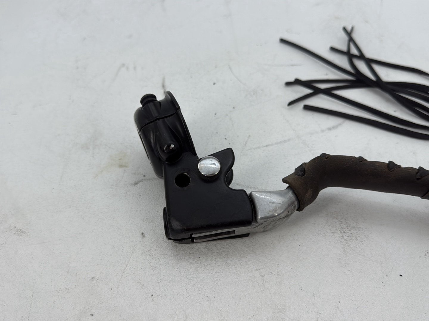 1998 Harley Road King Touring FLHRCI Classic OEM Front Left Hand Clutch Control Lever