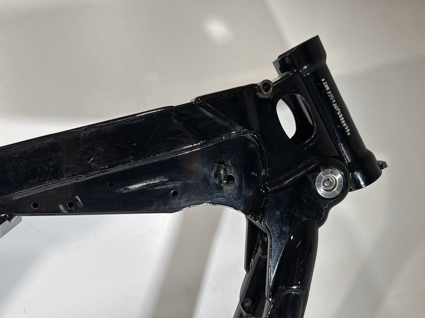 2007 - 2017 Harley-Davidson Dyna Super Glide Custom Body Main Frame Chassis SLVG 47463-06BHP